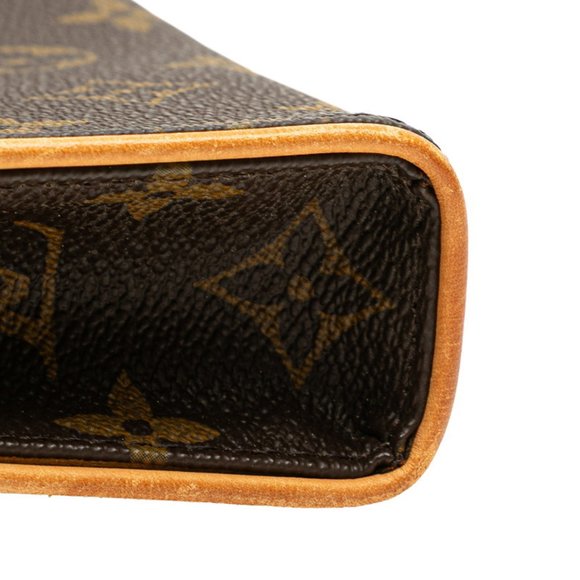 LOUIS VUITTON Authentic Brown Monogram Leather Pochette Hobo Bag - Picture 4 of 10